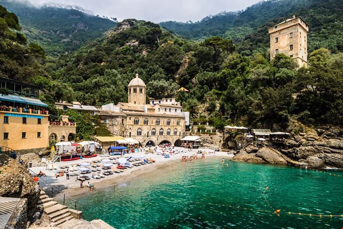 In barca alla scoperta di San Fruttuoso