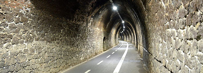 Da Levante a Ponente, in bicicletta sulla ferrovia Da Levante a Ponente, in bicicletta sulla ferrovia