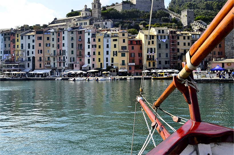 Tour in Leudo Storico navigando nel Parco Regionale di Portovenere