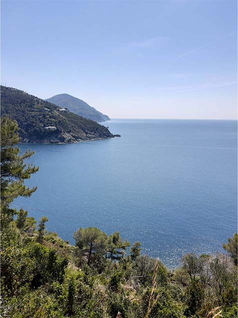 Sentiero Verdeazzurro tra mare, montagna e borghi