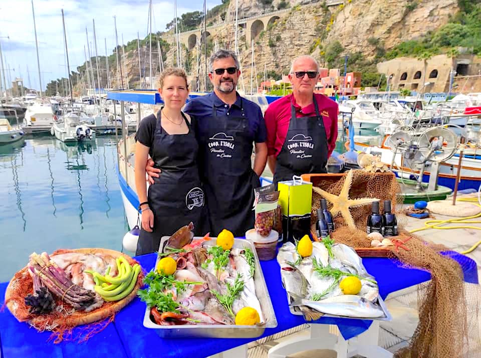 “Fishermen in the kitchen” in Alassio