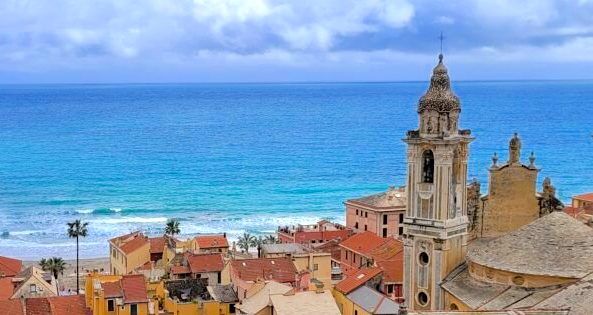 A ‘dive’ into the villages of the West Riviera