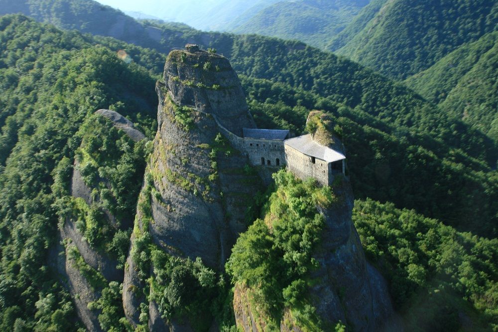 Castello della Pietra