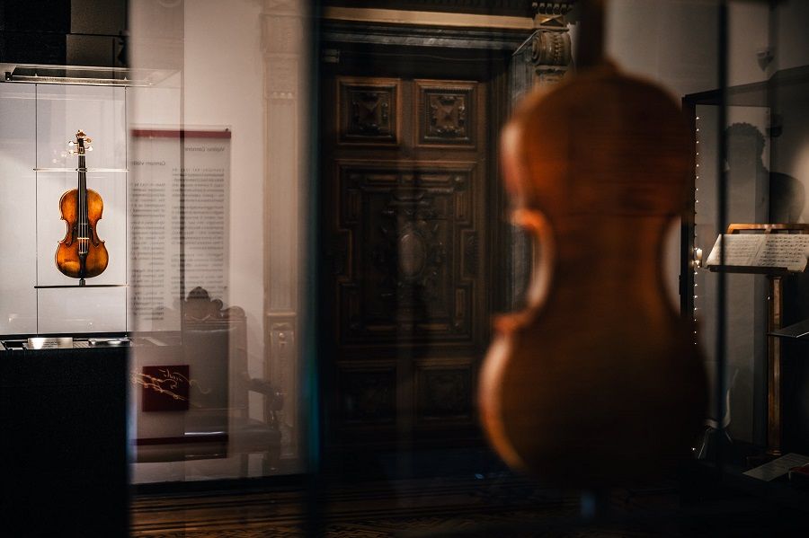 Il “Cannone” di Paganini Il “Cannone” di Paganini