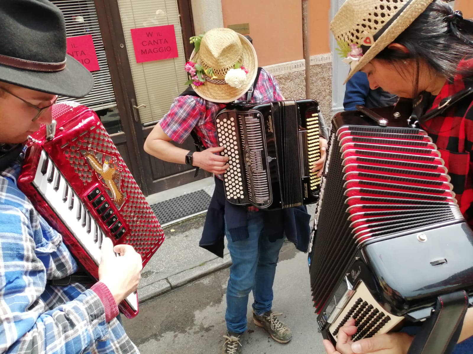 Cantamaggio, tradizione di rinascita